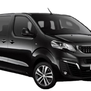 Déplacez-vous en groupe avec un chauffeur privé VTC dans un Peugeot Traveller adapté à vos besoins.